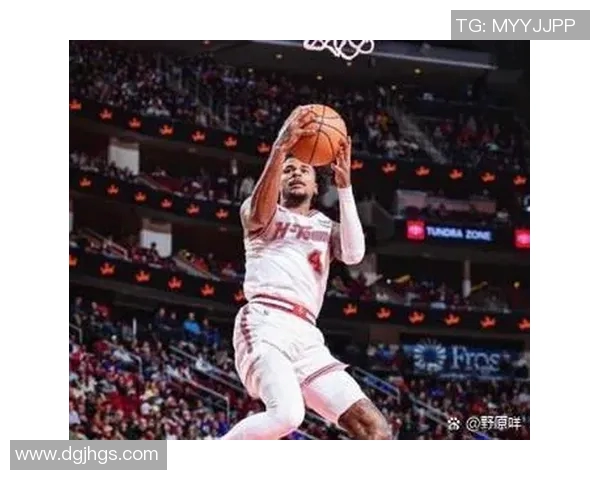 足球场上近视眼的球星们如何克服视力障碍展现非凡技巧